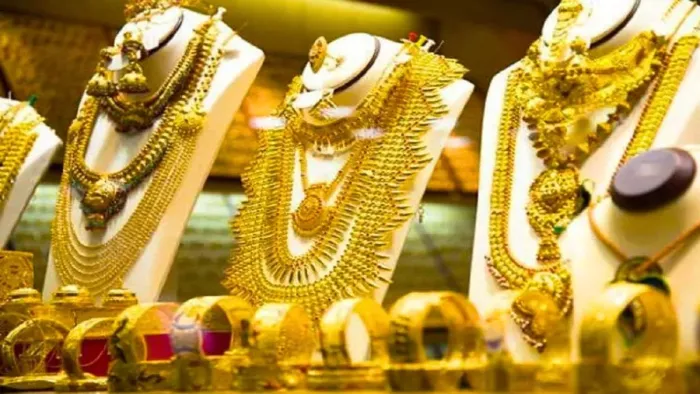 Dhanteras 2023 पर घर बैठे ही खरीदें सोने-चांदी का सिक्का
