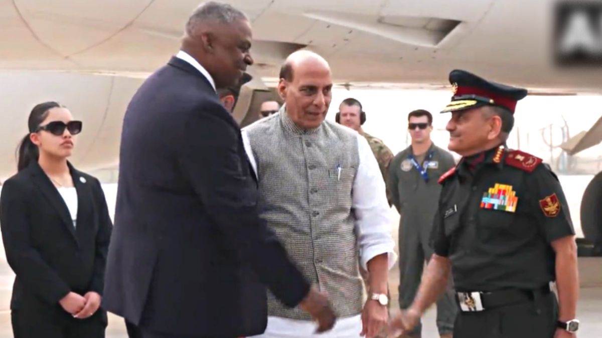 https://www.jagranimages.com/images/newimg/09112023/09_11_2023-us_secretary_of_defence_lloyd_austin_23576962.jpg
