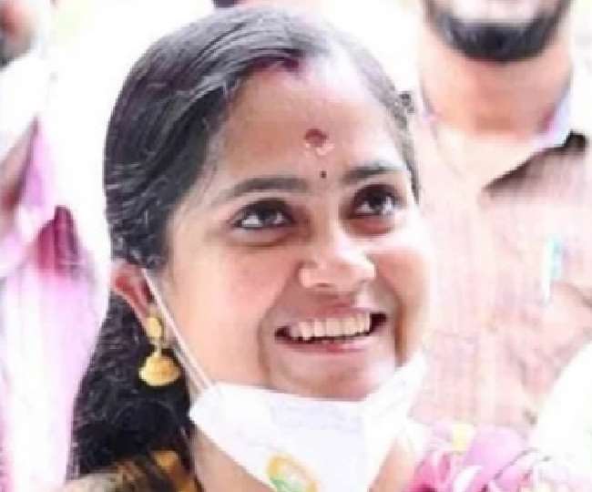 Chhattisgarh: हाथ गंवाकर जवान की बचाई जान, पढ़ें- त्याग, प्रेम, विश्वास और साहस से भरपूर 'ज्योति' की ये कहानी