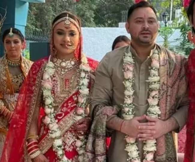 अखिलेश यादव भी हुए शादी में शामिल, जानिये- कब पत्नी राजश्री के साथ तेजस्वी यादव जाएंगे पटना - Akhilesh Yadav / Tejashwi Yadav Marriage : When will Tejashwi Yadav go to Patna