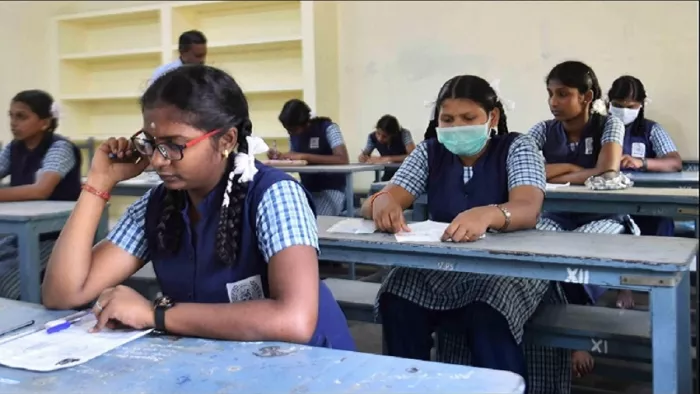 सीबीएसई बोर्ड डेटशीट 2023 को लेकर महत्वपूर्ण अपडेट और निर्देश जारी।