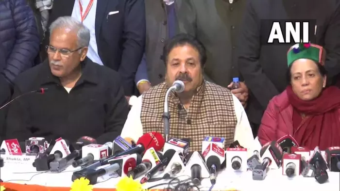 कांग्रेस मुख्यालय में हुई विधायक दल की बैठक हुई। जानिए बैठक से जुड़ी 10 बड़ी बातें।