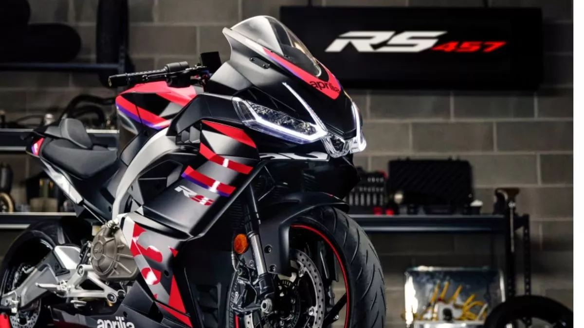 Aprilia RS 457 हुई भारत में लॉन्च, जानें कीमत से लेकर इंजन तक की सारी डिटेल्स