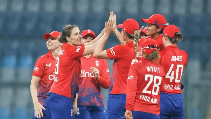 IND W vs ENG W: इंग्लैंड ने भारतीय टीम को दूसरे टी-20 में 4 विकेट से हराया।