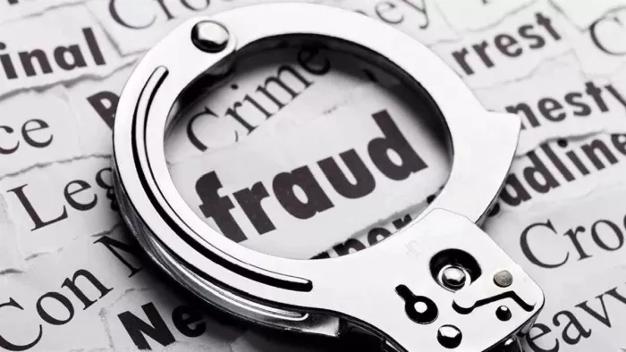 बेरोजगारी का फायदा उठाकर चल रहा काला कारोबार, निरपराध फंस रहे; अपने पैन का दुरुपयोग हो से ऐसे बचाएं