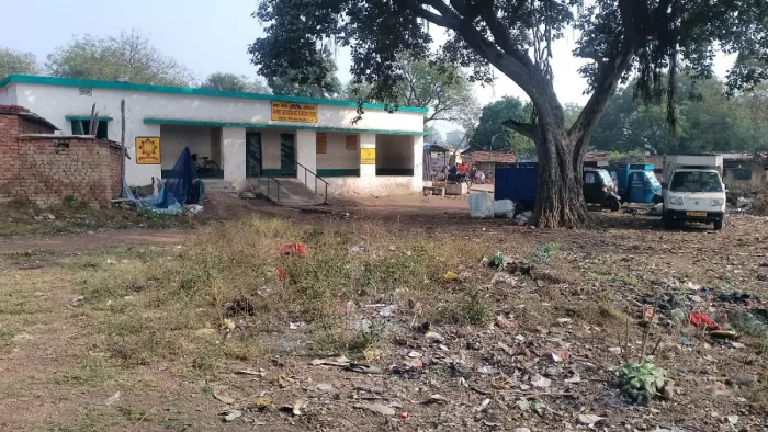 झारखंड में शिक्षा व्यवस्था का हाल बेहाल, एक शिक्षक के भरोसे विद्यालय; कैसे संवरेगा बच्चों का भविष्य?