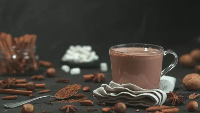 सर्दियों में बनाएं ये आसान विंटर ड्रिंक्स