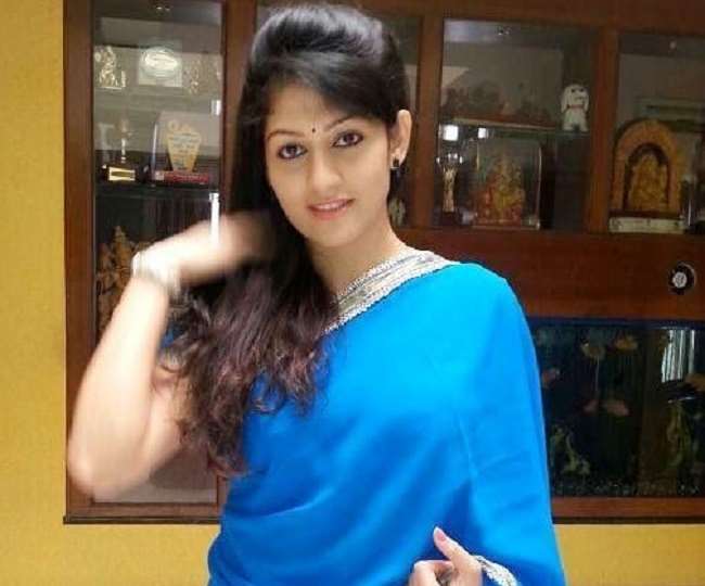former karnataka chief minister hd kumaraswamy wife radhika kumaraswamy face interrogation over fraud case