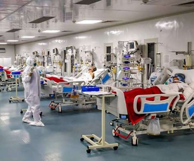 कोरोना संक्रमण के उपचाराधीन मरीजों यानी सक्रिय मामलों की संख्या बहुत तेजी से बढ़ रही है।