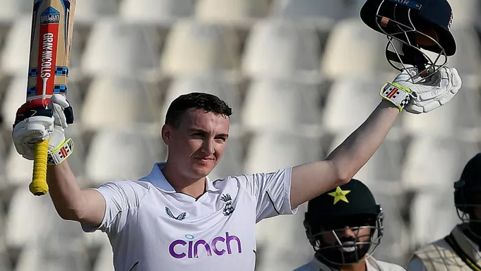 Harry Brook: इंग्लैंड के युवा बल्लेबाज बने आईसीसी प्लेयर ऑफ द मंथ, पाकिस्तान के खिलाफ प्रदर्शन का मिला ईनाम
