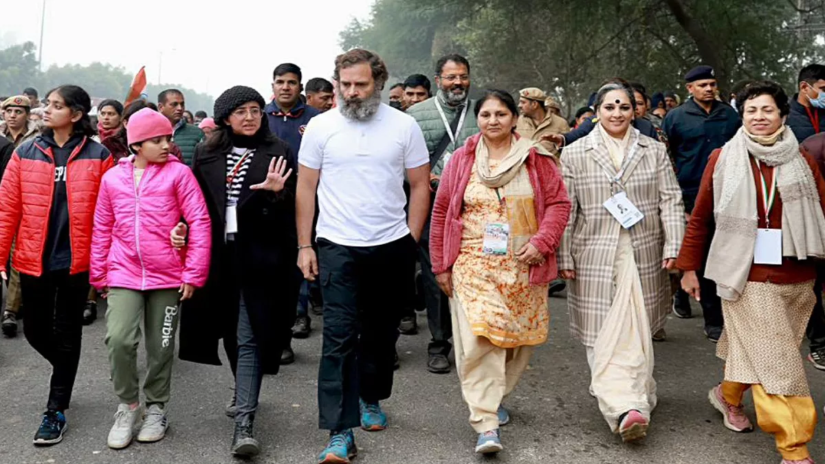 Rahul Gandhi: कड़ाके की ठंड में राहुल गांधी क्यों पहन रहे स्वेटर?