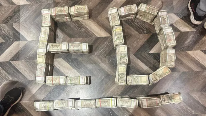 तिरुपति रोडवेज के हरियाणा व झारखंड के 8 ठिकानों पर ED की छापेमारी।