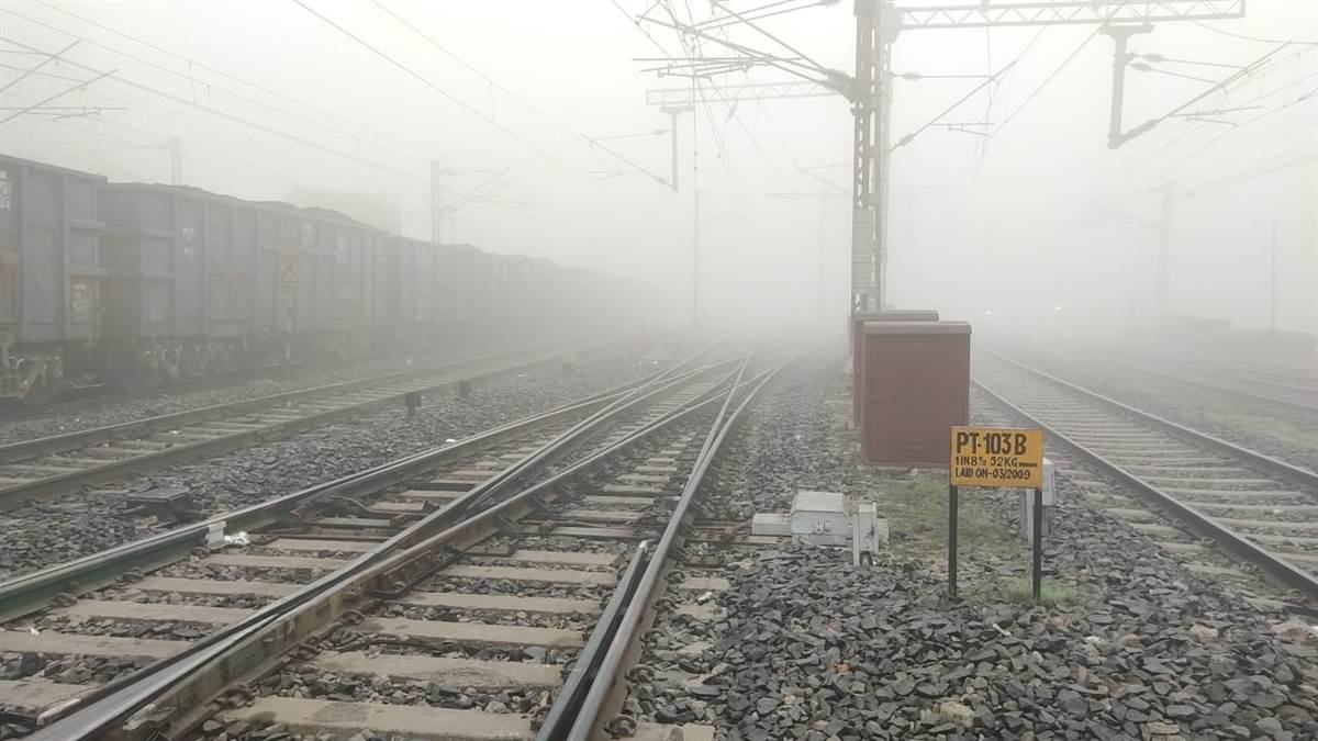 https://www.jagranimages.com/images/newimg/10012024/10_01_2024-jharkhand_weather_23625512.jpg