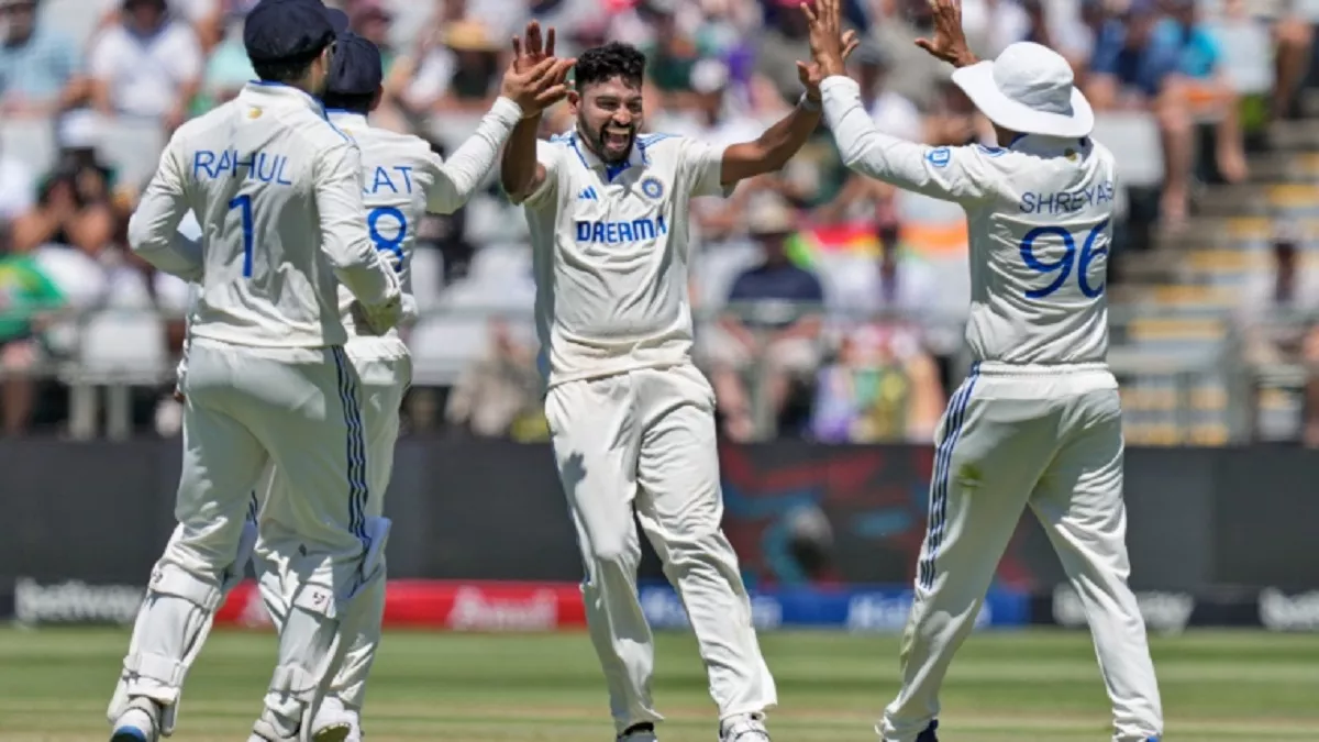 ICC Test Rankings: केपटाउन टेस्ट के बाद चमके Mohammed Siraj, टेस्ट रैंकिंग में लगाई लंबी छलांग; रोहित-विराट को भी हुआ फायदा