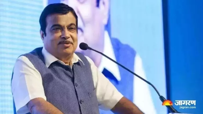 सड़क परिवहन मंत्री नितिन गडकरी (फाइल फोटो)