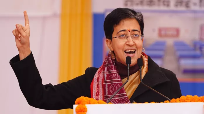 दिल्ली की सीएम आतिशी ने बीजेपी के सीएम फेस को लेकर किया बड़ा दावा।