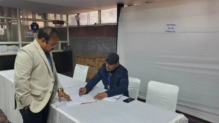 दिल्ली विधानसभा के नामांकन की प्रक्रिया शुरू हो गई है। फाइल फोटो