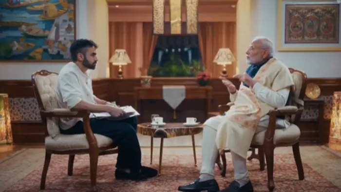 पीएम मोदी ने जेरोधा के सह-संस्थापक निखिल कामथ के साथ बातचीत की।(फोटो सोर्स: सोशल मीडिया)