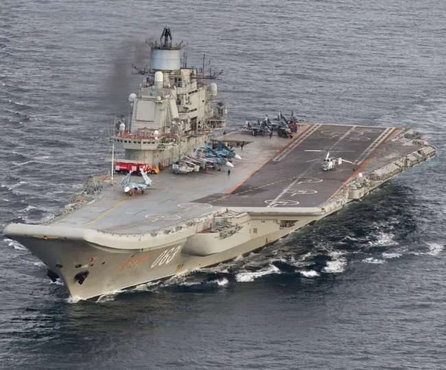 https://www.jagranimages.com/images/newimg/10022022/10_02_2022-russian_aircraft_carrier_admiral_kuznetsov_22454198.jpg