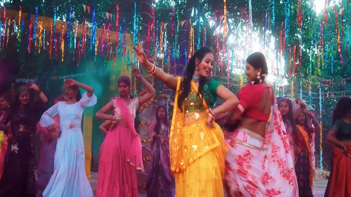 Bhojpuri Holi Song: शिवानी सिंह का नया होली गीत 'रंगवा खेलत में' रिलीज, माही श्रीवास्तव पर चढ़ा होली का खुमार