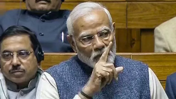 17वीं लोकसभा के आखिरी सत्र में बोलते हुए प्रधानमंत्री मोदी। फोटोः पीटीआई।