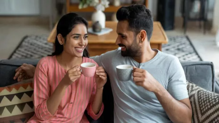 खाने के 1 से 2 घंटे बाद ही चाय पीनी चाहिए। (Pic Courtesy : Freepik)