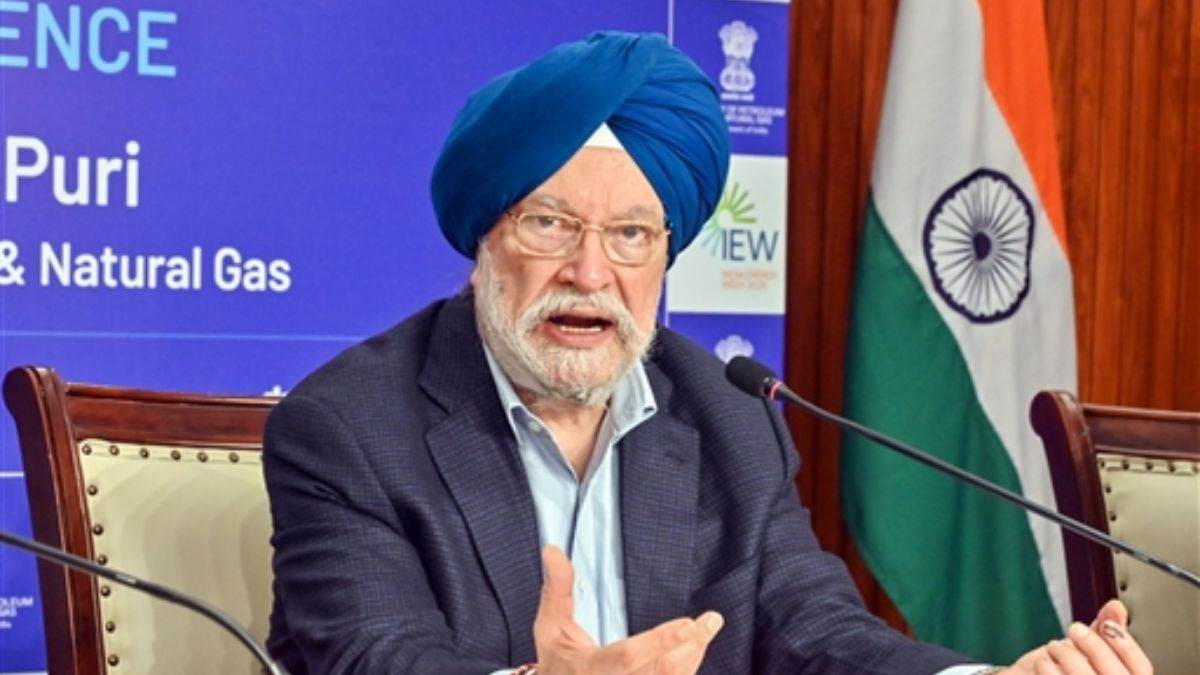 india importing crude from 40 countries minister hardeep puri said argentina is new supplier