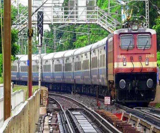 रेल यात्रियों के लिए अच्छी खबर, यात्रा के दौरान ट्रेनों में फिर से कंबल