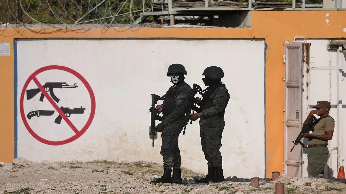 https://www.jagranimages.com/images/newimg/10032024/10_03_2024-haiti_23671335.jpg