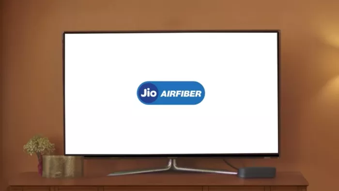 550+ टीवी चैनल, OTT और Wi-Fi का जमकर लें मजा