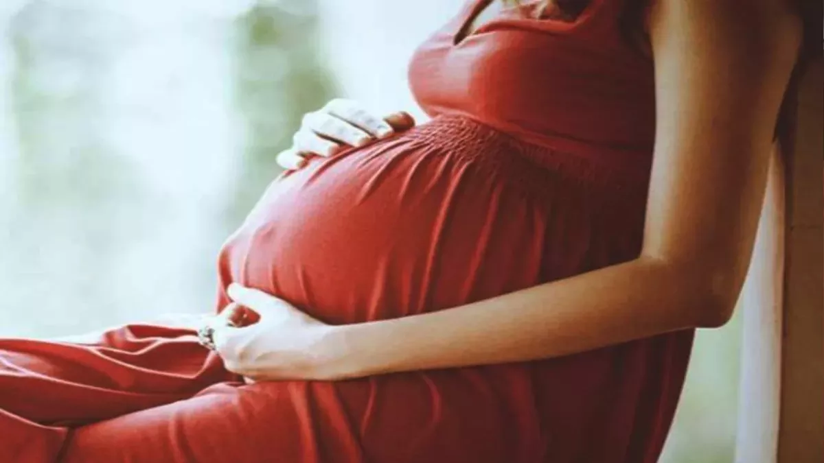 Jharkhand News: गर्भवती महिलाएं को खाली पेट रहना पड़ेगा भारी, हो सकता है नुकसान, इस तरह के भोजन का करें सेवन