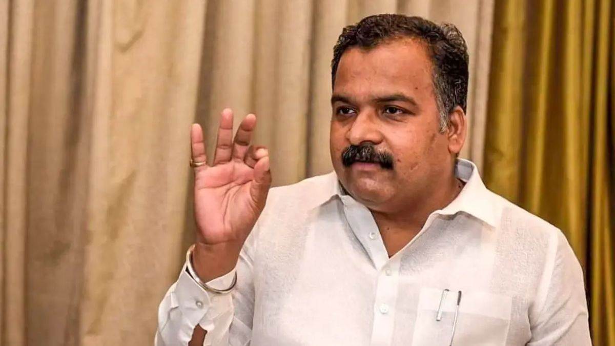 bhupesh baghel ed raid news congress mp manickam tagor says ed has become the pet dog of pm modi