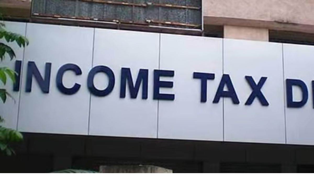 https://www.jagranimages.com/images/newimg/10032025/10_03_2025-income_tax_bill_2025_23897607.jpg