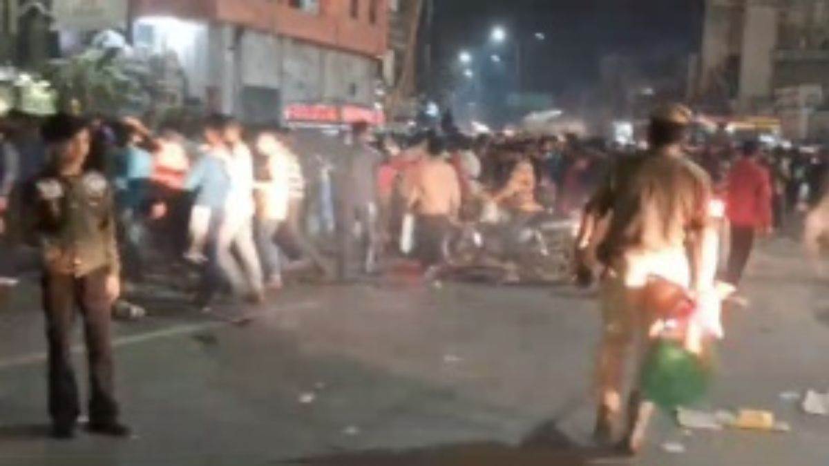 https://www.jagranimages.com/images/newimg/10032025/10_03_2025-saharanpur_violence_up_23898130.jpg