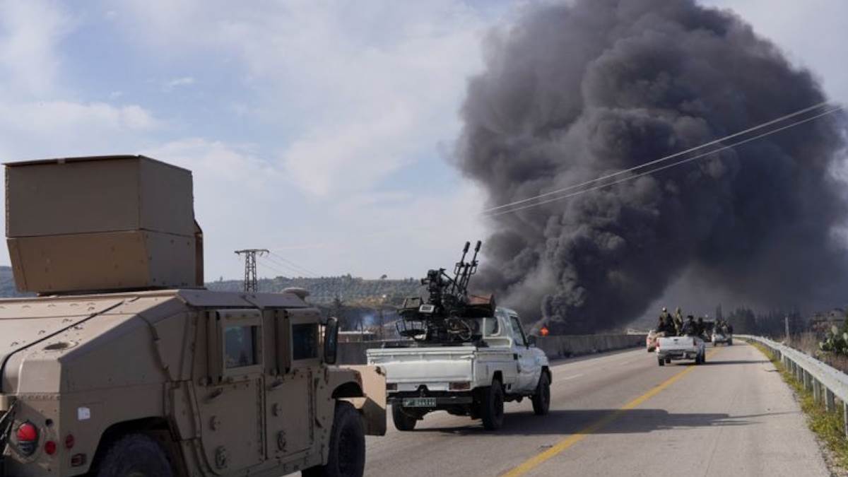 https://www.jagranimages.com/images/newimg/10032025/10_03_2025-syria_23898103.jpg