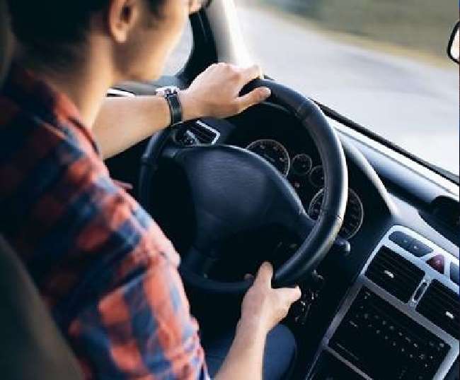 चेहरे व आंख के भाव देख अलर्ट कर देगा उपकरण