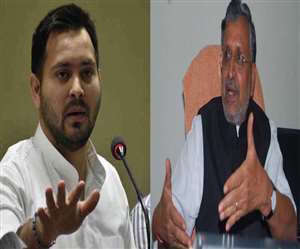 तेजस्&zwj;वी यादव और सुशील कुमार मोदी। फाइल फोटो