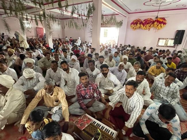 on reaching jerusalem the lord jesus christ was welcomed with the stems of dates and fruit plants