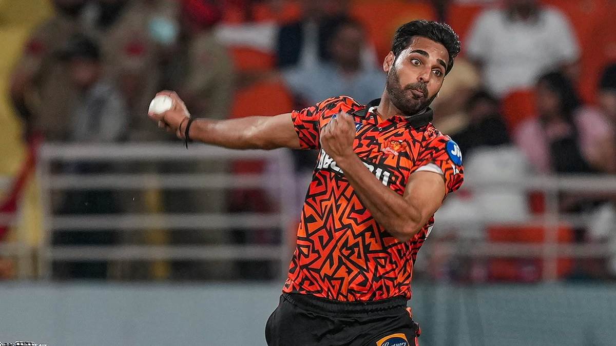 bhuvneshwar kumar creates history become fist pacer to get two stumpings in ipl history pbks vs srh ipl2024