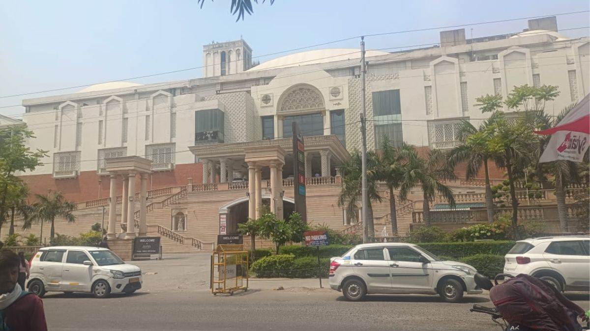 ncr ed raids grand venice mall in greater noida dispute between two businessmen