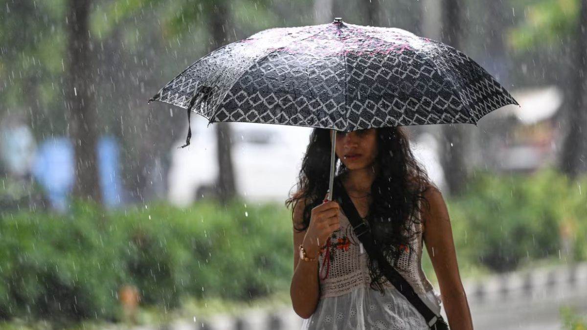 https://www.jagranimages.com/images/newimg/10042025/10_04_2025-rain_news_23916048.jpg