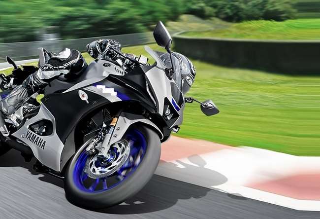 https://www.jagranimages.com/images/newimg/10052022/10_05_2022-yamaha_bike_common_22699800.jpg