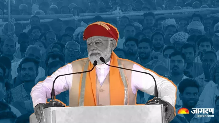 'आटा पहले या डेटा पहले, सड़क पहले या सैटेलाइट पहले', गहलोत के सामने पीएम मोदी ने कसा तंज