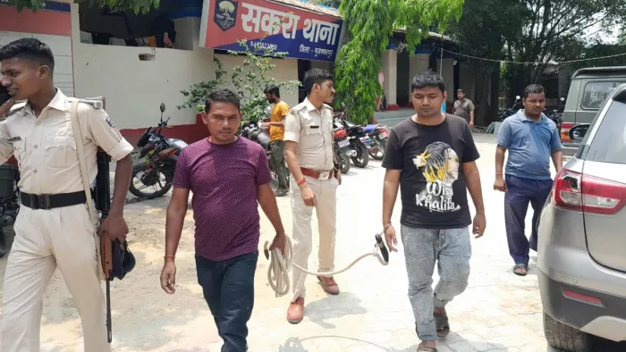 मुजफ्फरपुर से पाकिस्तानी संगठन से जुड़ा युवक गिरफ्तार (जागरण)