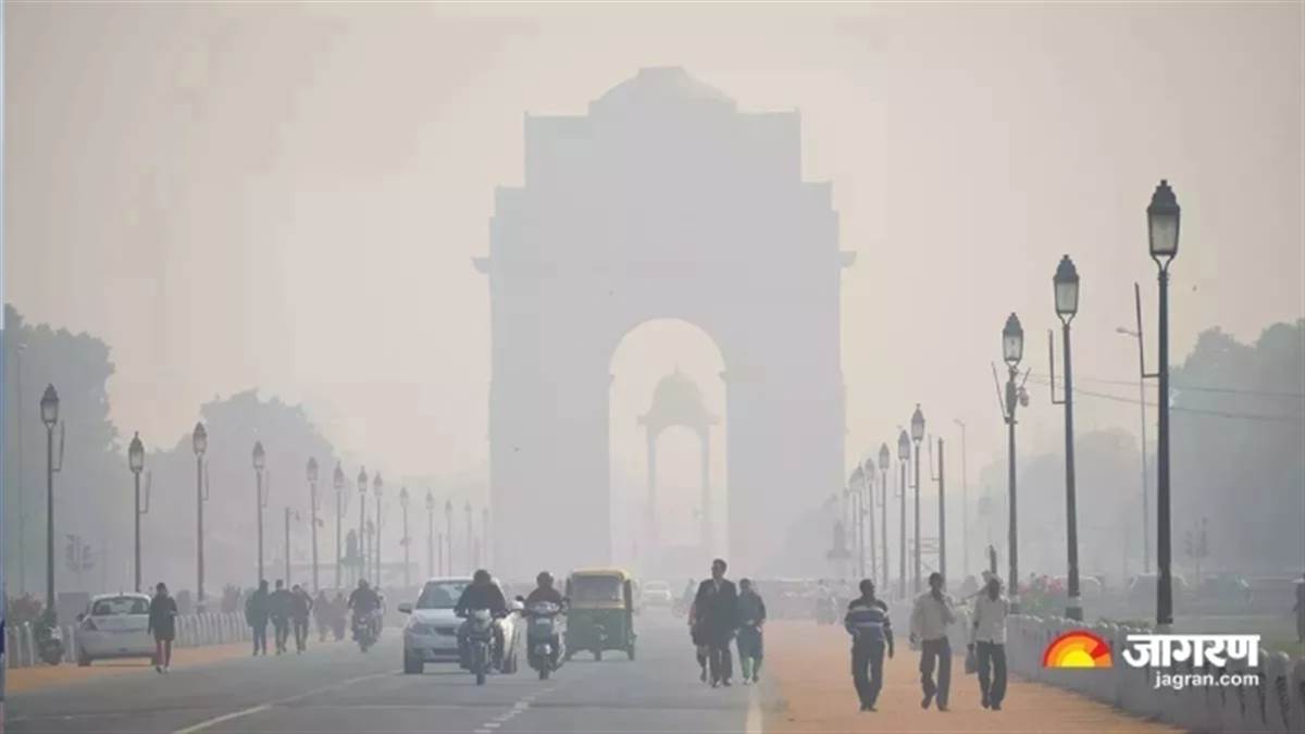 https://www.jagranimages.com/images/newimg/10052025/10_05_2025-india_gate_2_23934677_175234909.jpg