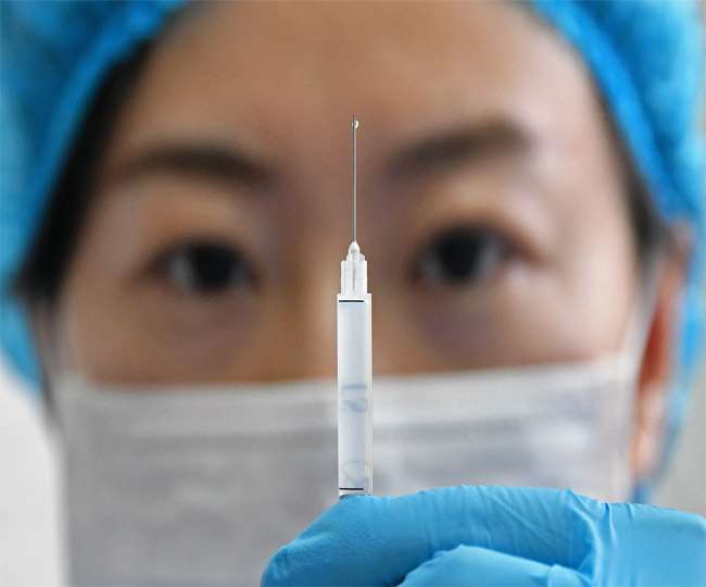 फिलीपींस में बंद हुए कई वैक्सीन सेंटर