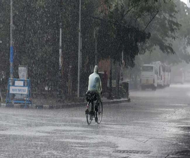 मानसून तेजी से आगे बढ़ रहा है, कई राज्यों में भारी बारिश की चेतावनी (फाइल फोटो)