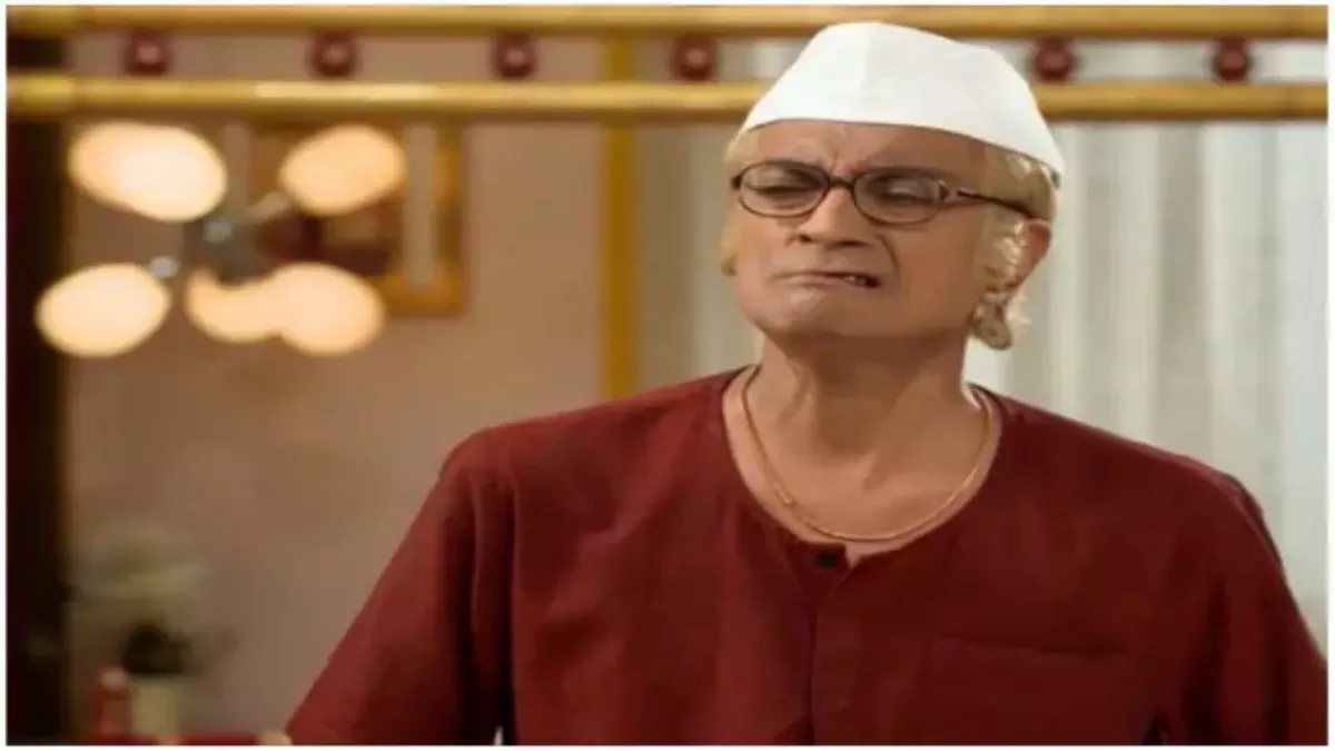 Taarak Mehta ka Ooltah Chashmah: 'बापूजी' की सरेआम हुई पिटाई, बेटे  'जेठालाल' का ऐसा था रिएक्शन - Taarak Mehta ka Ooltah Chashmah Bapuji Amit  bhatt beaten up by Wife son Jethalal dilip