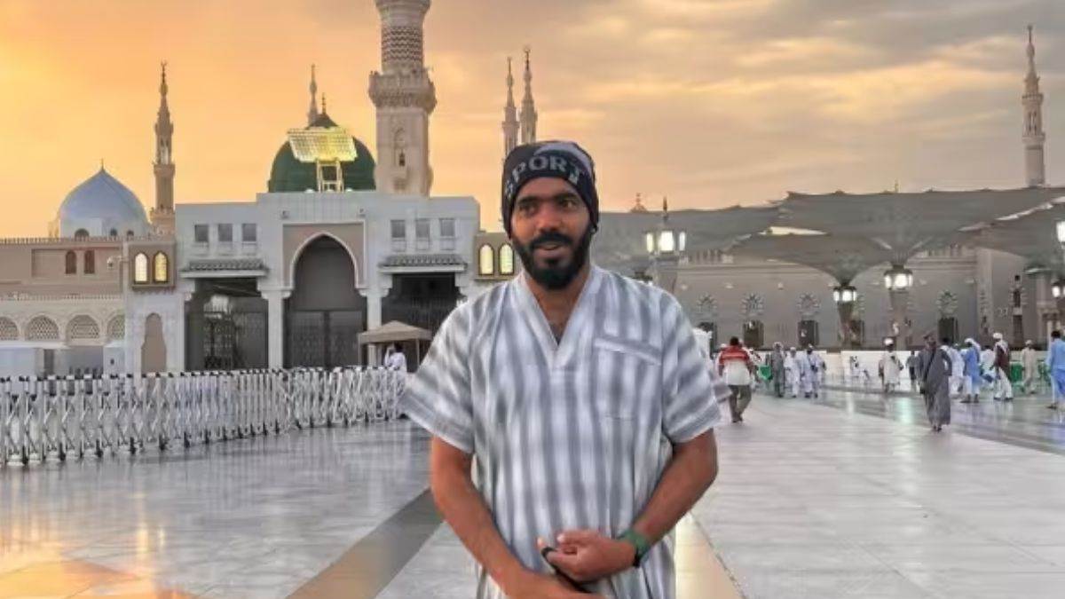kerala man shihab chotoor haj yatra travel mecca medina by foot in one year
