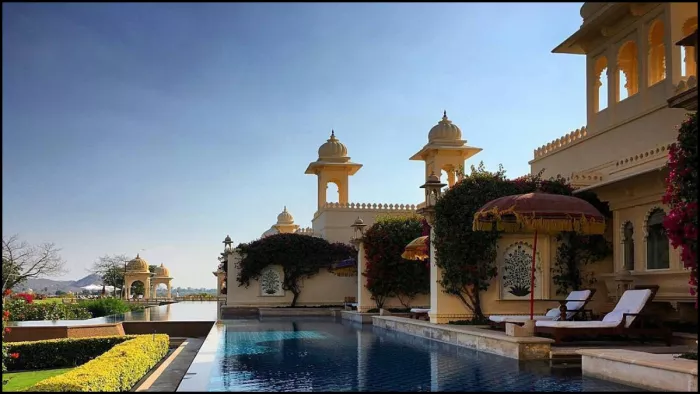 उदयपुर के इस होटल में सात फेरे लेंगे परिणीति-राघव